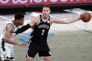 格里芬:弗拉格是最全面新人 字母会拿新赛季MVP