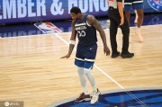交易签约汇总:兰德尔3年1亿美元续约森林狼